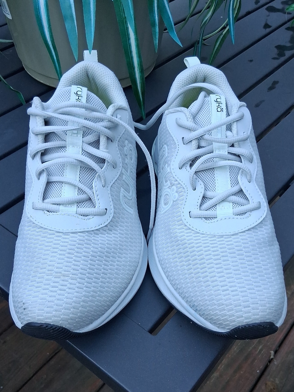 Ryka Womens White Mesh Lace-Up Sneakers
